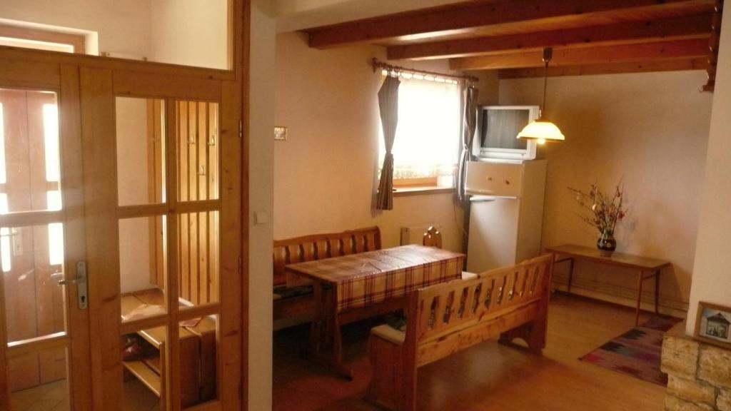 Chalupa Baran Bešeňová Kamer foto